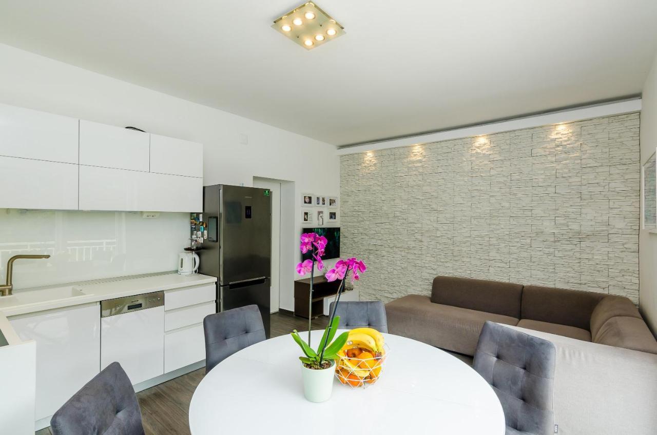 Apartment Lise Mokosica Dubrovnik Bagian luar foto