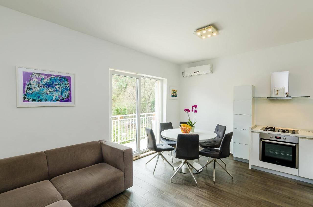 Apartment Lise Mokosica Dubrovnik Bagian luar foto